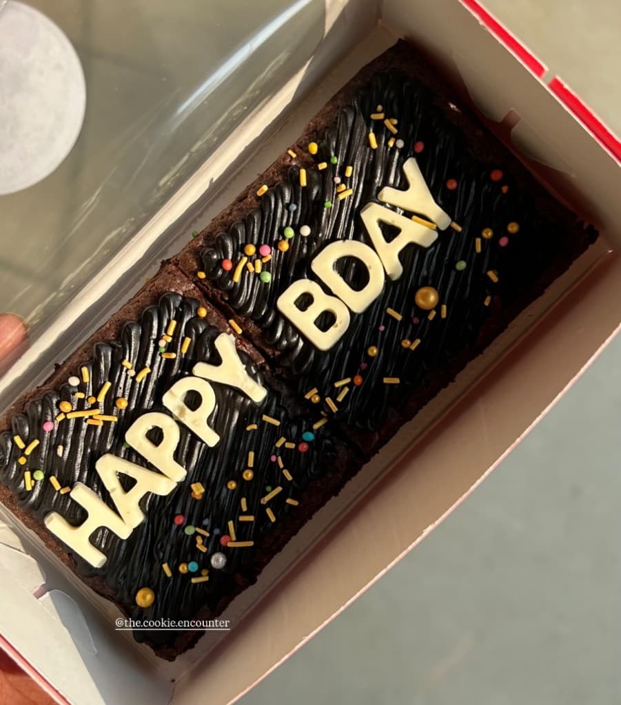 Box of 2 Brownies 1